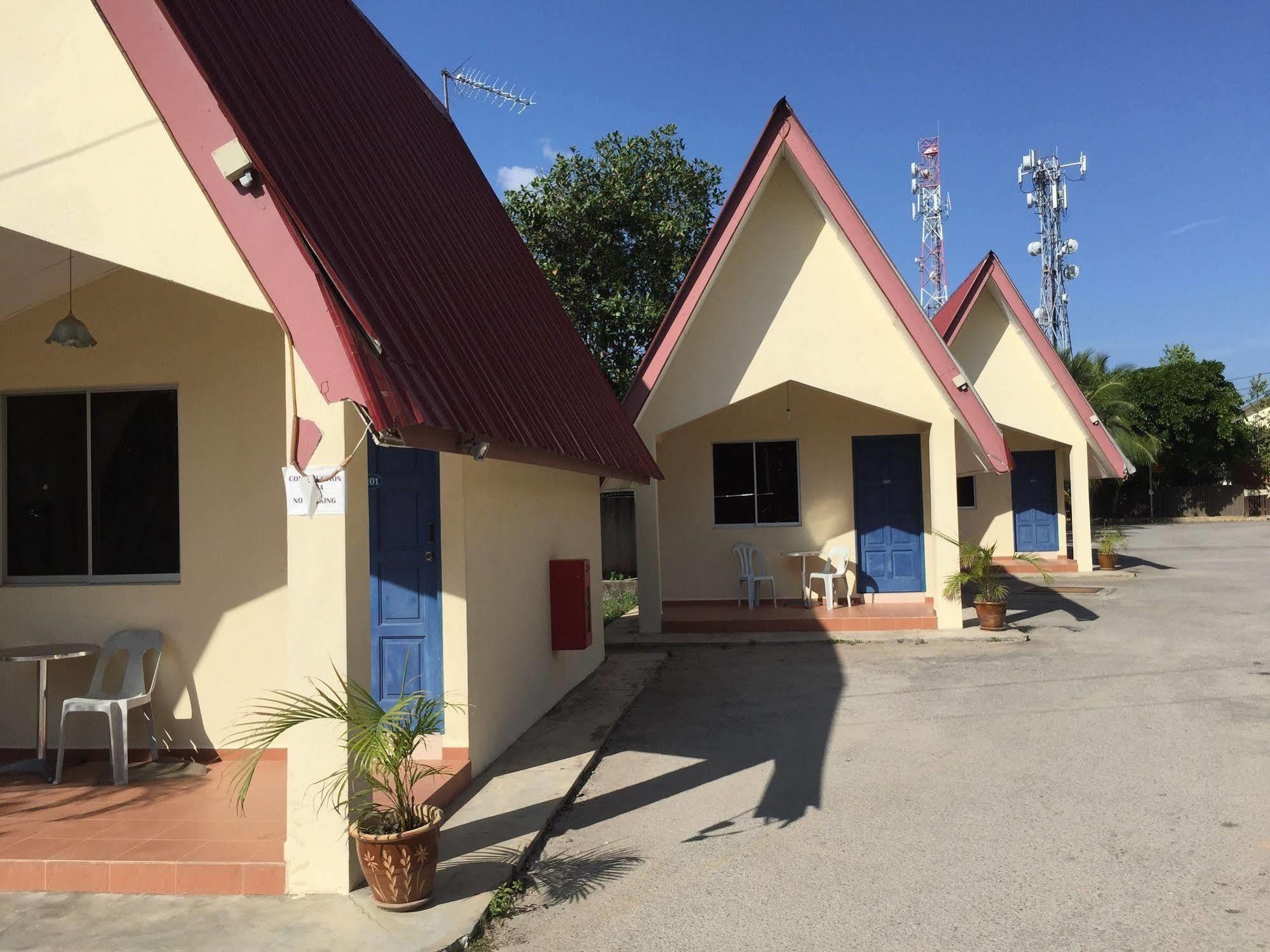 Adina Drive In Motel Лангкаві Екстер'єр фото